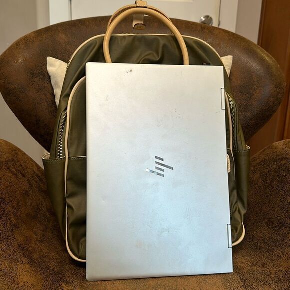 INDIA HICKS BACKPACK JETPACK LAPTOP BAG WORK TRAVEL OLIVE GREEN CARRYALL NWOT - Picture 3 of 17